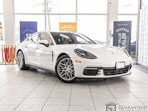 Used 2018 Porsche Panamera 4 AWD/4WD image 3