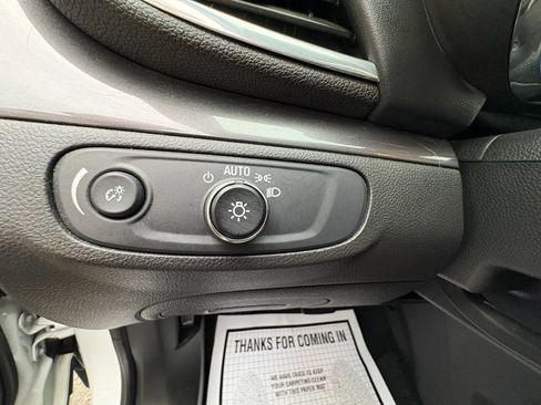 Used 2019 Buick Encore Preferred AWD/4WD image 29
