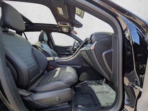 Used 2026 Mercedes-Benz GLC 300 image 21