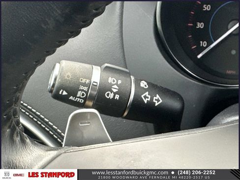 Used 2017 Jaguar F-PACE S image 27