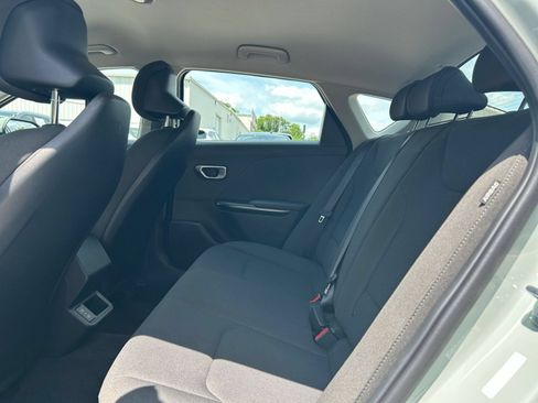 Used 2026 Kia K4 FWD image 21