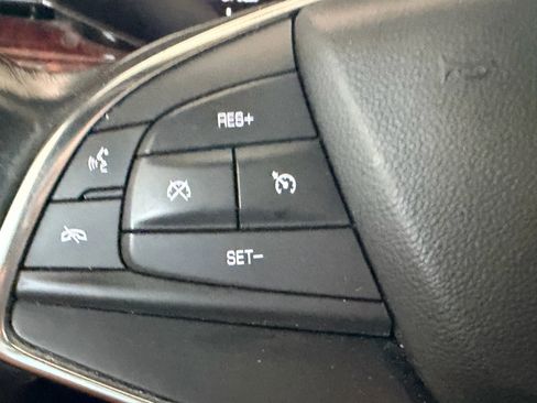 Used 2019 Cadillac XT5 Luxury image 15