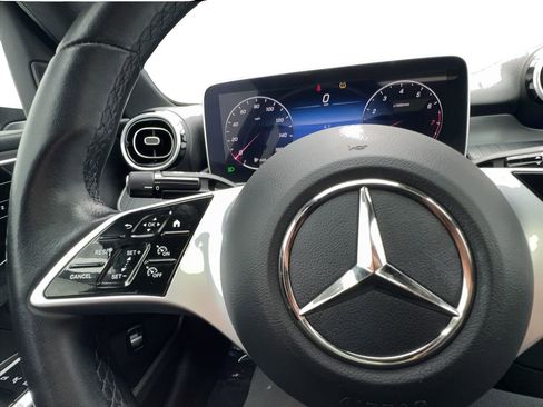 Used 2024 Mercedes-Benz C 300 Sedan image 40