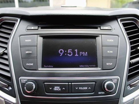 Used 2018 Hyundai Santa Fe Sport AWD/4WD image 19