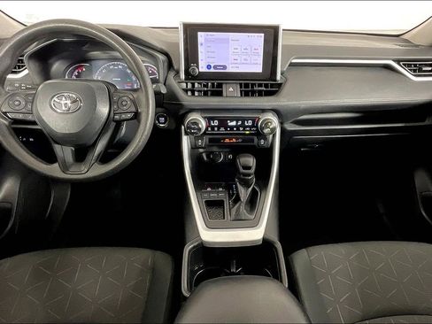 Used 2024 Toyota RAV4 XLE image 21