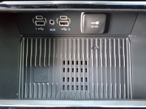 New 2026 Jeep Grand Cherokee Altitude AWD/4WD image 12