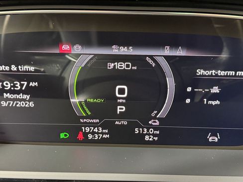 Used 2024 Audi Q8 e-tron Premium Plus AWD/4WD image 20