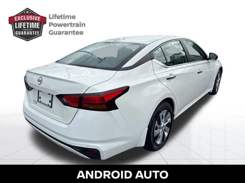 Certified 2025 Nissan Altima 2.5 S image 6