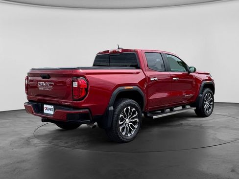 Used 2025 GMC Canyon Denali AWD/4WD image 10