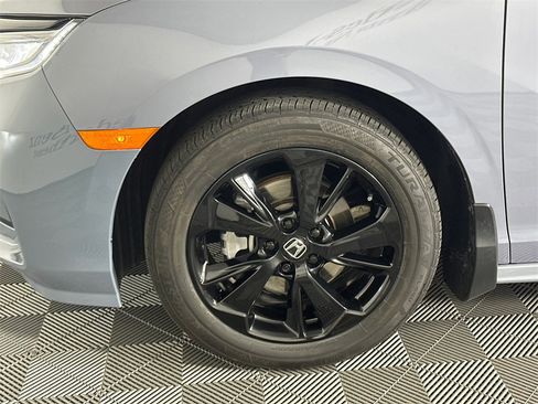 Used 2023 Honda Odyssey Sport image 11