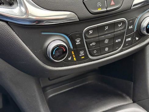 Certified 2023 Chevrolet Equinox LT image 27