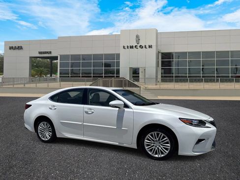 Used 2017 Lexus ES 350 w/ Premium Package FWD image 1