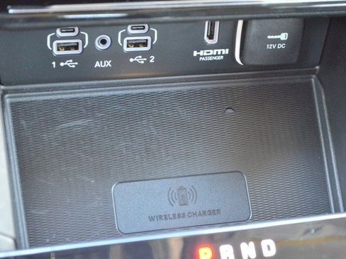 Used 2023 Jeep Grand Cherokee 4WD 4xe w/ Luxury Tech Group II image 29