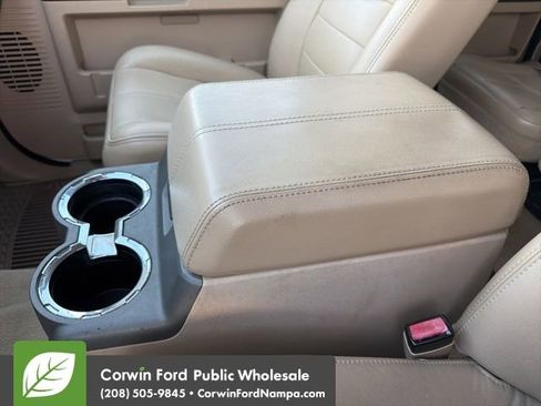 Used 2010 Ford F350 Lariat image 21