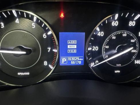 Used 2017 Nissan Armada Platinum w/ Captain Seat Package AWD/4WD image 39