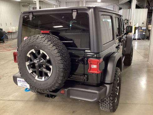 Used 2025 Jeep Wrangler Unlimited Rubicon 4xe w/ Safety Group image 6