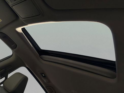 Used 2019 Honda Odyssey EX-L image 31