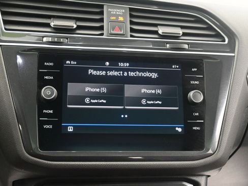 Used 2023 Volkswagen Tiguan SE w/ Panoramic Sunroof Package AWD/4WD image 26