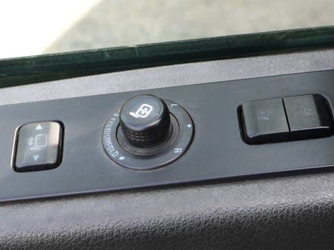 Used 2011 Ford F250 Lariat w/ Lariat Interior Pkg image 20