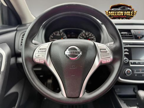 Used 2017 Nissan Altima 2.5 S w/ Power Driver Seat Package FWD image 23