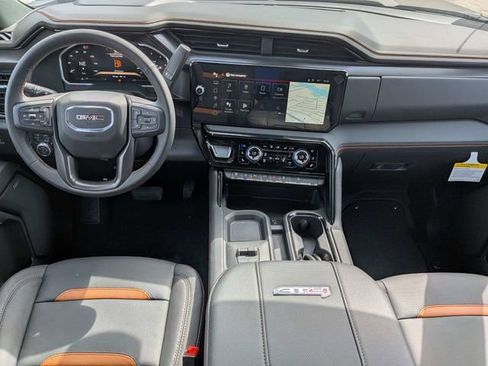 New 2026 GMC Sierra 2500 AT4 w/ AT4 Premium Plus Package AWD/4WD image 15