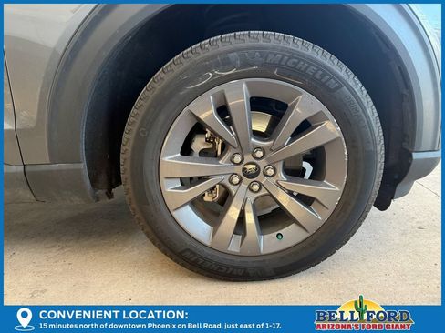Used 2023 Ford Explorer XLT w/ Equipment Group 202A AWD/4WD image 8
