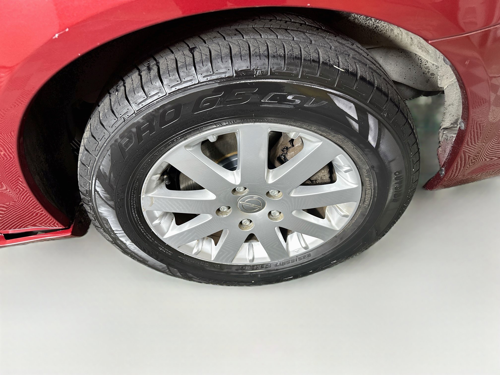 Used 2016 Chrysler Town & Country Touring FWD image 11