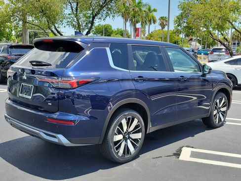 New 2026 Mitsubishi Outlander SE FWD image 4