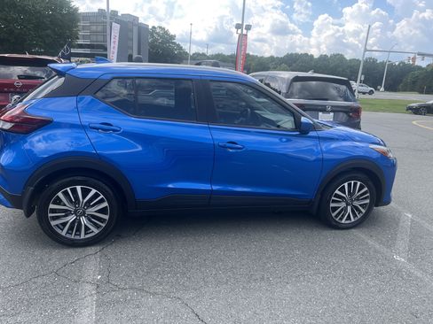 Certified 2023 Nissan Kicks SV w/ Interior Electronics Package FWD image 6