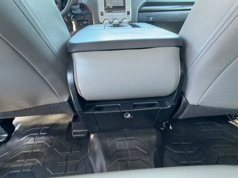 Used 2019 Toyota Tundra SR image 28