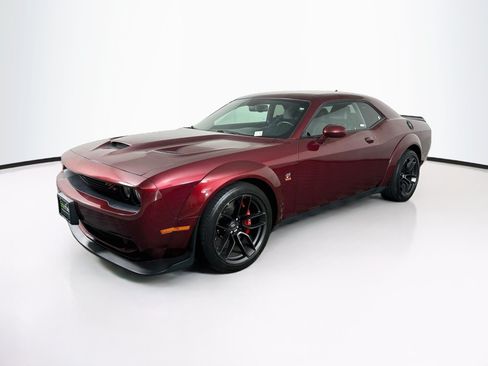 Used 2021 Dodge Challenger R/T Scat Pack RWD image 3