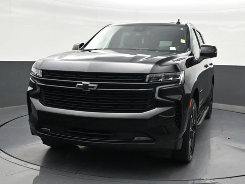 Used 2023 Chevrolet Tahoe RST w/ Luxury Package RWD image 9