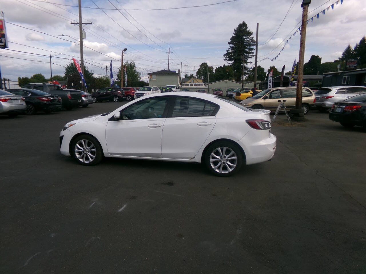 Used 2010 MAZDA MAZDA3 s Grand Touring FWD image 1