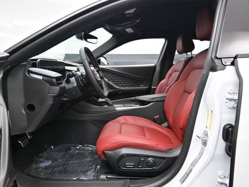 New 2026 Dodge Charger R/T AWD/4WD image 18