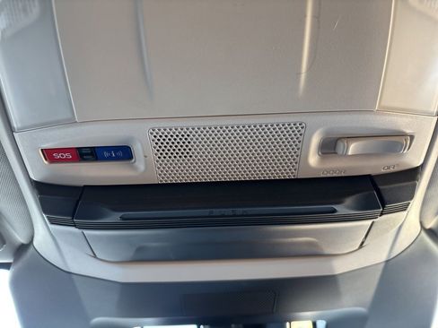 Certified 2024 Subaru Ascent Premium w/ Convenience Package image 17