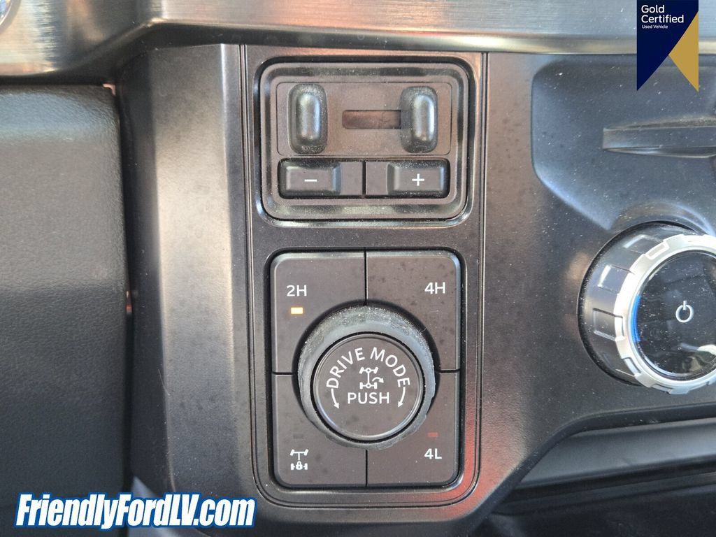 Certified 2025 Ford F350 Lariat w/ Lariat Ultimate Package AWD/4WD image 25