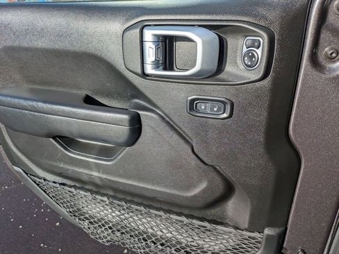 Certified 2022 Jeep Wrangler Unlimited Rubicon image 13