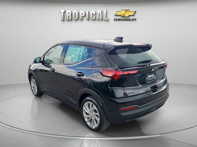 New 2027 Chevrolet Bolt LT w/ Comfort Package FWD image 2