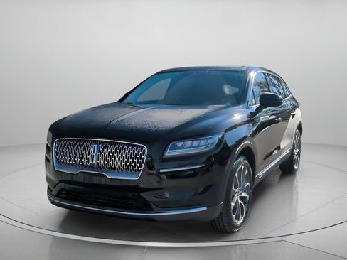 Used 2023 Lincoln Nautilus Reserve w/ Equipment Group 201A AWD/4WD image 7