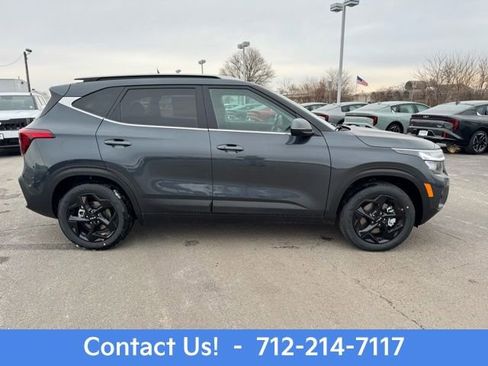 New 2026 Kia Seltos EX image 3