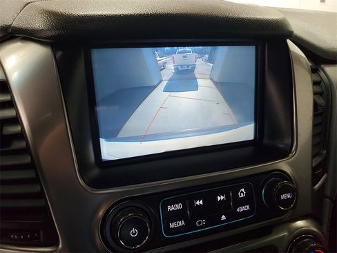 Used 2019 Chevrolet Suburban LT w/ Max Trailering Package image 23