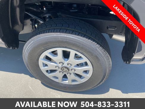 Certified 2026 Toyota Tacoma SR5 AWD/4WD image 14