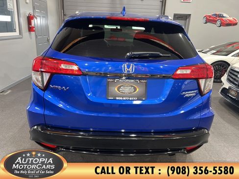Used 2022 Honda HR-V Sport image 4