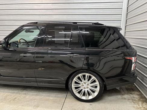 Used 2018 Land Rover Range Rover Autobiography image 5