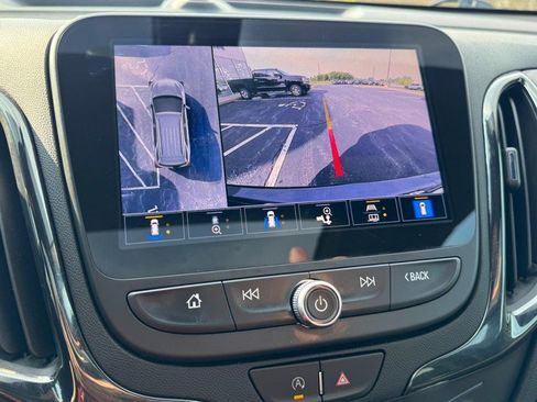 Used 2023 Chevrolet Equinox RS w/ RS Leather Package FWD image 21