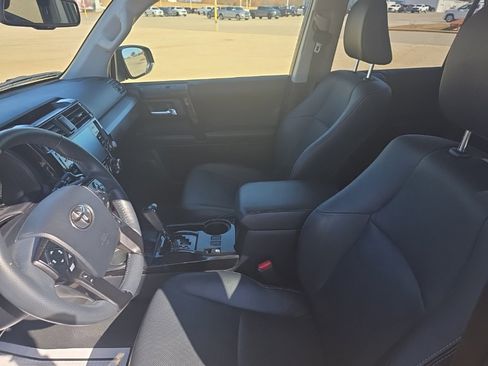 Used 2021 Toyota 4Runner Nightshade image 9