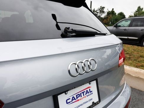 Used 2018 Audi SQ5 Prestige w/ Prestige Package image 26