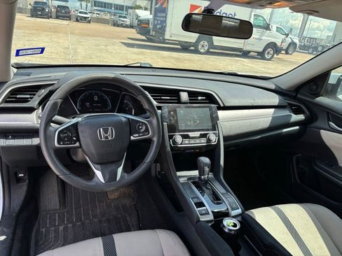 Used 2017 Honda Civic EX image 13