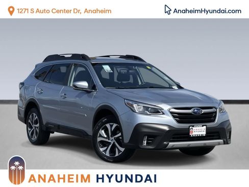 Used 2022 Subaru Outback Limited XT image 1