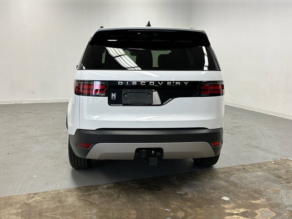 Used 2026 Land Rover Discovery S AWD/4WD image 24